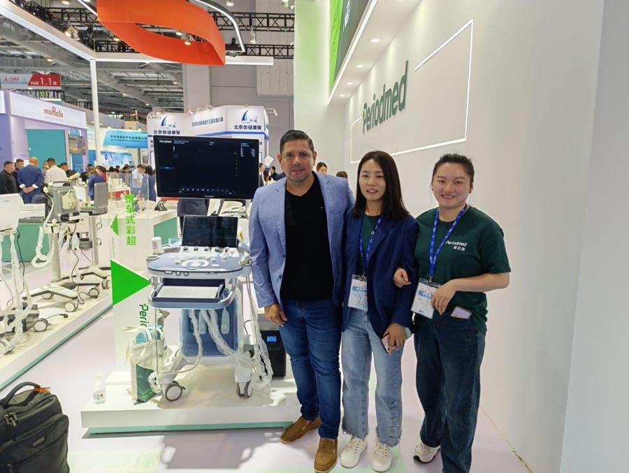 Latest-generation cart ultrasound systems